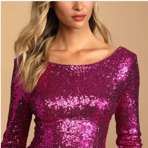 LULU'S Magenta Sequin Bodycon Dress with 3/4 Sleeves, Size Small NEW WITH TAG! - Picture 2 of 5